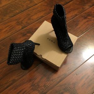 ZARA WOVEN BOOTIES